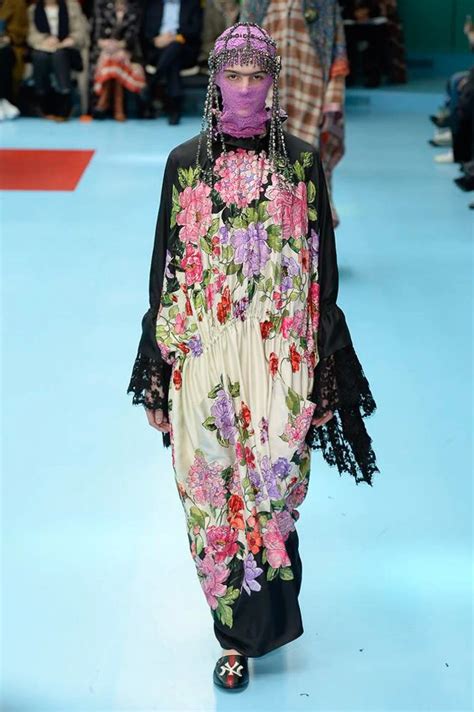 gucci fall winter 2018 floral|vogue gucci fall 2018.